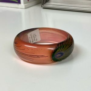 Chunky Peacock Feather Bangle 🤍